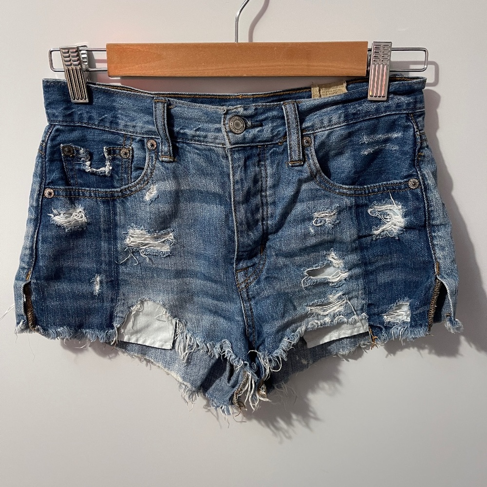 American Eagle Vintage‎ Distressed Hi-Rise Festival Shorts 00